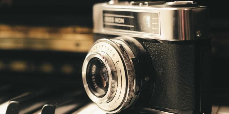 Zlatá horečka pokračuje, cena překonala 2000 USD