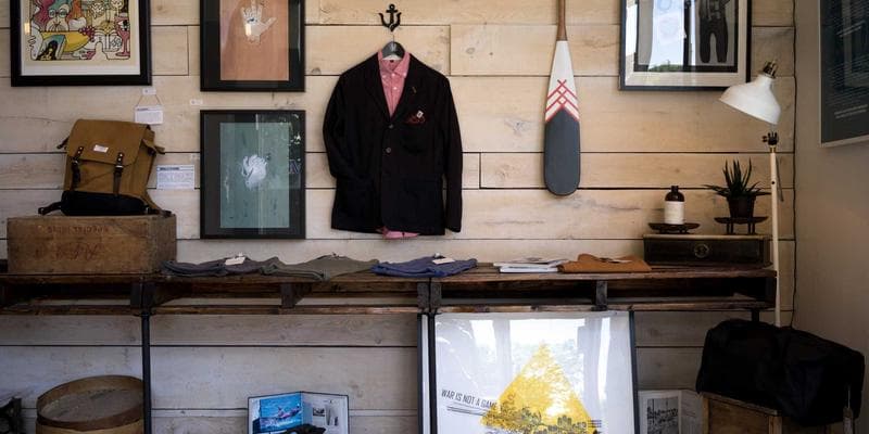 Zlatá horečka pokračuje, cena překonala 2000 USD