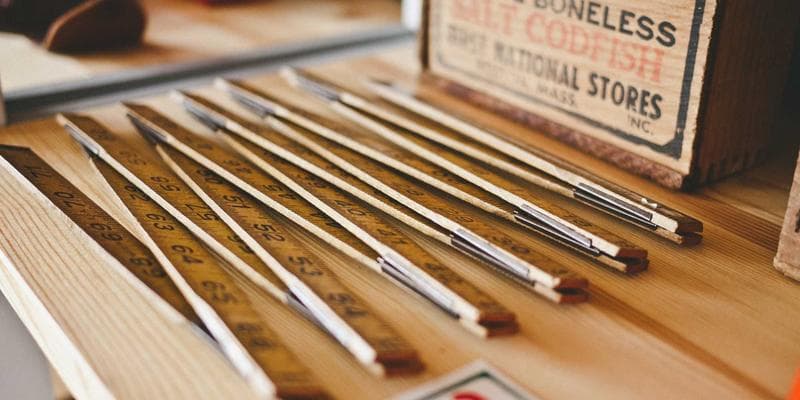 Fed ponechává úrokové sazby beze změny