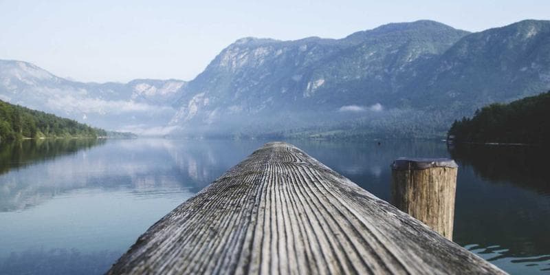 Čínská ekonomika zpomaluje více než se čekalo