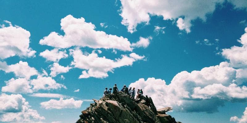 Koruna posílila vůči euru na 24,50 CZK/EUR