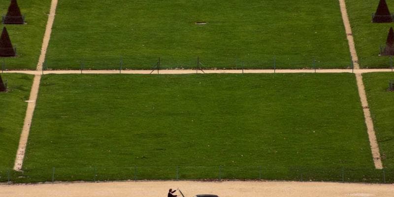 ECB signalizuje další zvyšování sazeb