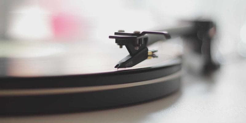 Analytici doporučují nákup akcií Erste Bank