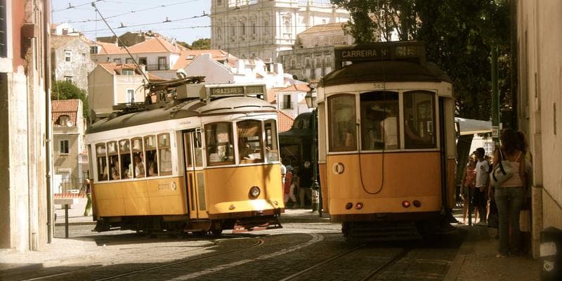 Evropské akcie zahájily obchodování v zeleném
