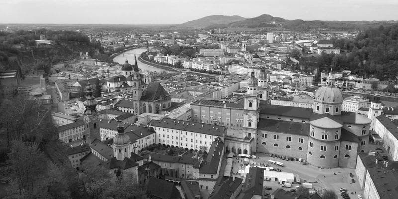 Dividendová sezóna začíná, komu se vyplatí investovat