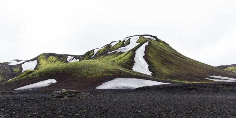 Fed ponechává úrokové sazby beze změny