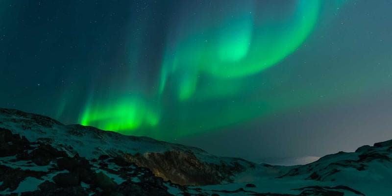 Fed ponechává úrokové sazby beze změny