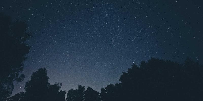 Zlatá horečka pokračuje, cena překonala 2000 USD