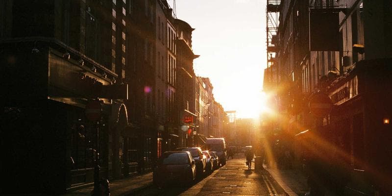 Výsledky hospodaření: KB překonala očekávání
